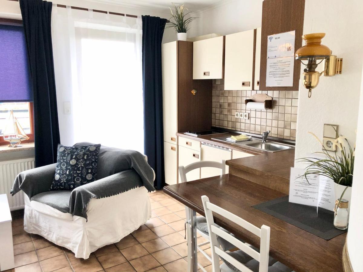 Apartments Zur Schoenen Aussicht 부숨 외부 사진